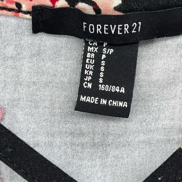 Forever 21 Criss-Cross Black Floral Print Short Sleeve Pullover Mini Dress Small - Picture 3 of 10